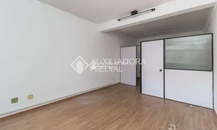 Sala comercial à venda na avenida da azenha, 1678, azenha, porto alegre, 33 m2 por r$ 190.000