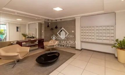 Apartamento com 2 quartos à venda na rua afonso pena, 28, azenha, porto alegre, 63 m2 por r$ 560.000