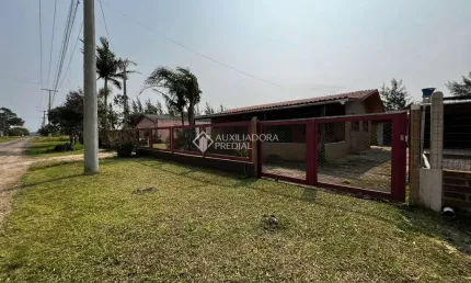 Casa com 3 quartos à venda na sem nome, 656, sanga funda, terra de areia, 300 m2 por r$ 350.000