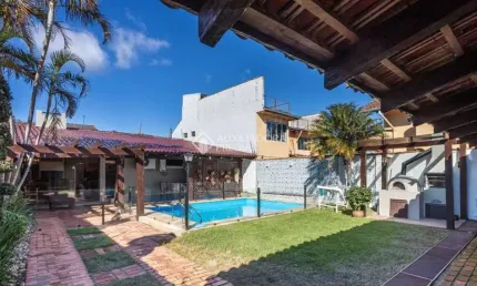 Casa com 3 quartos à venda na rua engenheiro tito marques fernandes, 85, ipanema, porto alegre, 300 m2 por r$ 1.590.000