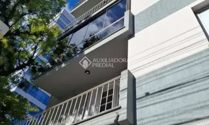 Apartamento com 4 quartos à venda na avenida independência, 901, independência, porto alegre, 183 m2 por r$ 690.000