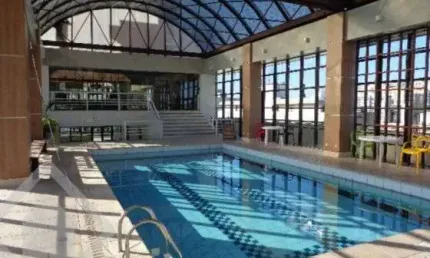 Apartamento com 1 quarto à venda na avenida independência, 811, independência, porto alegre, 58 m2 por r$ 330.000
