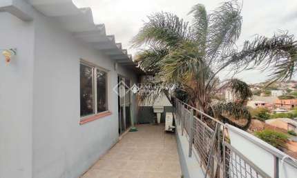 Cobertura com 2 quartos à venda na Travessa Viamão, 139, Medianeira, Porto Alegre, 138 m2 por R$ 270.000