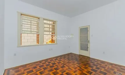 Apartamento com 3 quartos à venda na Avenida Osvaldo Aranha, 1244, Bom Fim, Porto Alegre, 84 m2 por R$ 385.000