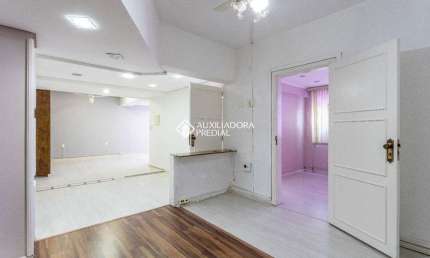 Sala comercial à venda na Rua General Andrade Neves, 100, Centro Histórico, Porto Alegre, 82 m2 por R$ 180.000