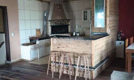 Casa com 3 quartos à venda na Sessenta E Três, 35, Centro, Balneário Pinhal, 135 m2 por R$ 239.000