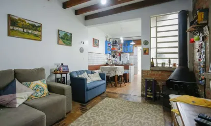 Casa com 3 quartos à venda na Rua General Bento Martins, 0734, Centro Histórico, Porto Alegre, 256 m2 por R$ 750.000