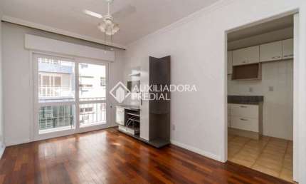 Apartamento com 1 quarto à venda na Rua Roque Calage, 796, Passo da Areia, Porto Alegre, 48 m2 por R$ 310.000