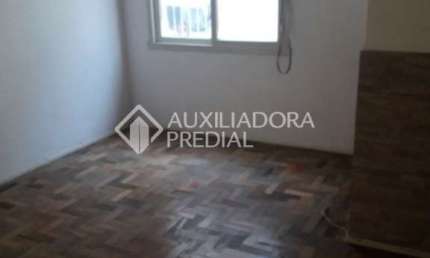 Apartamento com 2 quartos à venda na Travessa Gaetano Célia, 65, Jardim Leopoldina, Porto Alegre, 55 m2 por R$ 160.000