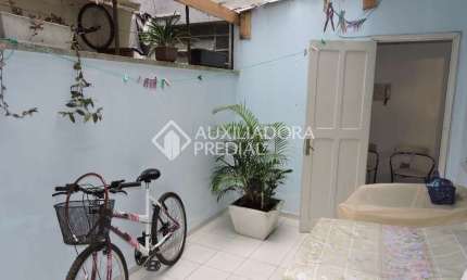 Apartamento com 3 quartos à venda na Avenida Farrapos, 1793, Floresta, Porto Alegre, 133 m2 por R$ 260.000