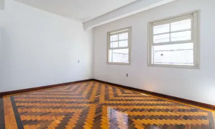 Apartamento com 3 quartos à venda na Rua Jerônimo Coelho, 209, Centro Histórico, Porto Alegre, 101 m2 por R$ 440.000