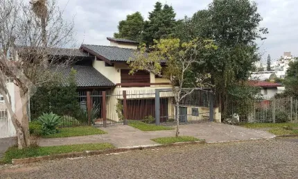 Casa em condomínio fechado com 5 quartos à venda na Rua Gustavo Schmidt, 125, Três Figueiras, Porto Alegre, 587 m2 por R$ 3.800.000