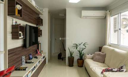 Apartamento com 3 quartos à venda na Avenida José Aloísio Filho, 595, Humaitá, Porto Alegre, 67 m2 por R$ 319.900