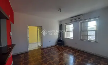 Apartamento com 2 quartos à venda na Avenida Ceará, 1456, São João, Porto Alegre, 76 m2 por R$ 249.997