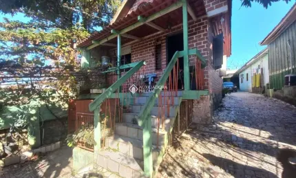 Casa com 2 quartos à venda na Rua Bartolomeu Dias, 653, Jardim Itu Sabará, Porto Alegre, 617 m2 por R$ 640.000
