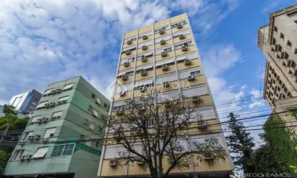 Apartamento com 3 quartos à venda na Avenida Independência, 1087, Independência, Porto Alegre, 104 m2 por R$ 600.000