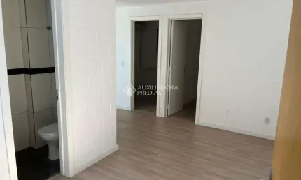 Apartamento com 2 quartos à venda na rua paulo renato ketzer de souza, 100, rubem berta, porto alegre, 42 m2 por r$ 139.900