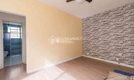 Apartamento com 2 quartos à venda na Rua Comendador Azevedo, 185, Floresta, Porto Alegre, 66 m2 por R$ 260.000
