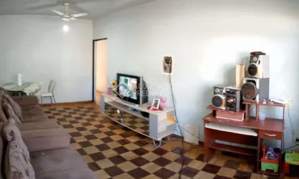 Casa com 2 quartos à venda na rua fernando strehlau, 186, jardim itu sabará, porto alegre, 138 m2 por r$ 450.000