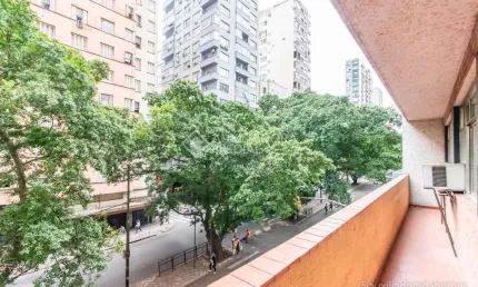 Apartamento com 3 quartos à venda na Avenida Senador Salgado Filho, 135, Centro Histórico, Porto Alegre, 168 m2 por R$ 990.000