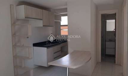 Apartamento com 2 quartos à venda na Rua Vinte e Seis de Março, 415, Protásio Alves, Porto Alegre, 38 m2 por R$ 135.000
