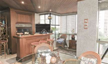 Apartamento com 3 quartos à venda na Rua Silva Jardim, 1155, Auxiliadora, Porto Alegre, 270 m2 por R$ 2.250.000