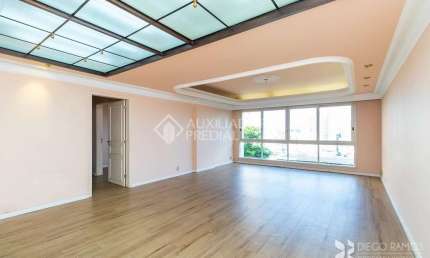 Apartamento com 3 quartos à venda na Rua Duque de Caxias, 1234, Centro Histórico, Porto Alegre, 190 m2 por R$ 1.030.000