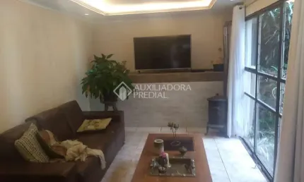 Casa com 4 quartos à venda na Rua Dona Oti, 60, Petrópolis, Porto Alegre, 270 m2 por R$ 900.000