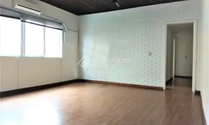 Apartamento com 3 quartos à venda na Avenida Independência, 687, Independência, Porto Alegre, 110 m2 por R$ 532.000