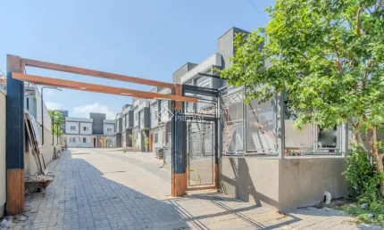 Casa em condomínio fechado com 2 quartos à venda na Rua Miguel Ascoleze, 125, Vila Nova, Porto Alegre, 60 m2 por R$ 289.000