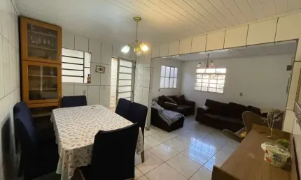 Casa com 4 quartos à venda na Rua Joel Gentil da Luz, 50, Vila Nova, Porto Alegre, 141 m2 por R$ 130.000