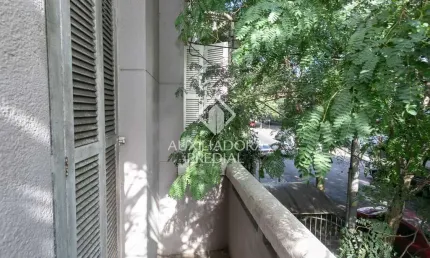 Apartamento com 2 quartos à venda na avenida mariland, 916, auxiliadora, porto alegre, 62 m2 por r$ 295.000