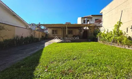 Casa comercial à venda na rua juruá, 687, jardim são pedro, porto alegre, 170 m2 por r$ 318.000