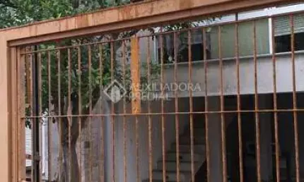 Casa em condomínio fechado com 3 quartos à venda na Rua Taveira Júnior, 30, Nonoai, Porto Alegre, 305 m2 por R$ 1.060.000