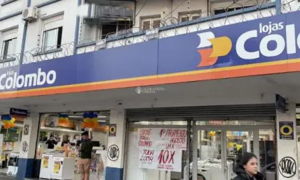 Apartamento com 2 quartos à venda na avenida da azenha, 827, azenha, porto alegre, 65 m2 por r$ 175.000