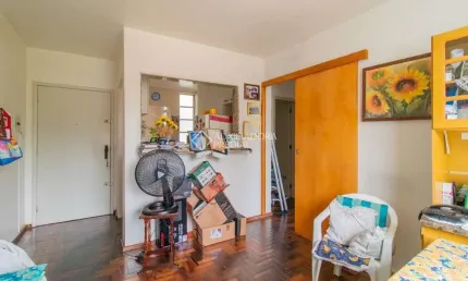 Apartamento com 2 quartos à venda na rua gonçalves dias, 476, menino deus, porto alegre, 51 m2 por r$ 230.000