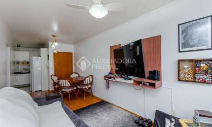 Apartamento com 1 quarto à venda na Rua Doutor Affonso Sanmartin, 48, Jardim do Salso, Porto Alegre, 47 m2 por R$ 289.000