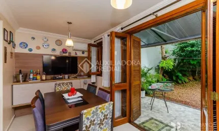 Casa com 3 quartos à venda na rua doutor ernesto ludwig, 470, chácara das pedras, porto alegre, 225 m2 por r$ 1.200.000