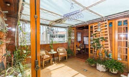 Apartamento com 3 quartos à venda na Rua Visconde do Herval, 1216, Menino Deus, Porto Alegre, 133 m2 por R$ 425.000