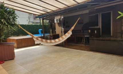 Casa com 5 quartos à venda na Rua Luzinete Alves Aragon, 91, Hípica, Porto Alegre, 155 m2 por R$ 795.000