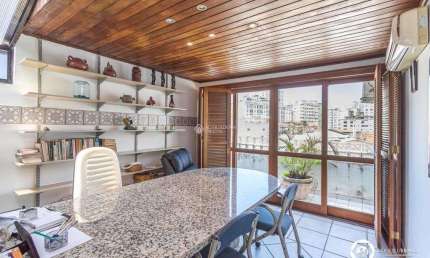Sala comercial à venda na Rua Garibaldi, 659, Floresta, Porto Alegre, 67 m2 por R$ 380.000