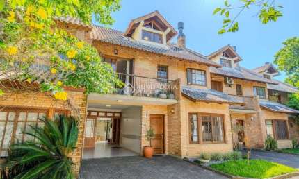 Casa em condomínio fechado com 3 quartos à venda na Avenida Flamengo, 515, Ipanema, Porto Alegre, 268 m2 por R$ 860.900