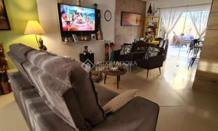 Casa em condomínio fechado com 4 quartos à venda na Rua Baldoino Bottini, 392, Hípica, Porto Alegre, 167 m2 por R$ 600.000