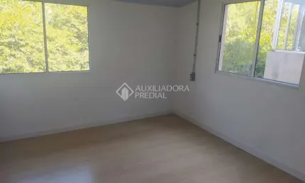 Cobertura com 2 quartos à venda na Rua Prisma, 49, Santa Tereza, Porto Alegre, 88 m2 por R$ 179.000