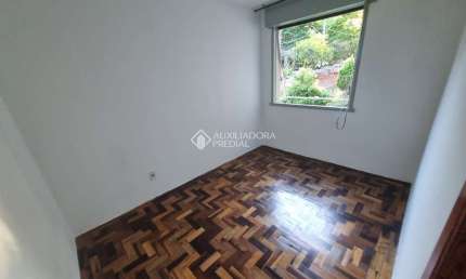Apartamento com 2 quartos à venda na Rua Engenheiro Fernando Mendes Ribeiro, 65, Santo Antônio, Porto Alegre, 49 m2 por R$ 240.000