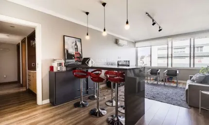 Apartamento com 3 quartos à venda na rua vinte e quatro de outubro, 624, moinhos de vento, porto alegre, 147 m2 por r$ 1.166.000