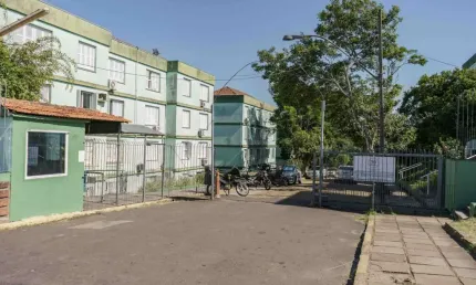 Apartamento com 2 quartos à venda na rua orfanotrófio, 1051, santa tereza, porto alegre, 55 m2 por r$ 230.000