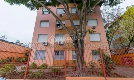 Apartamento com 2 quartos à venda na Rua Professor Pedro Santa Helena, 715, Jardim do Salso, Porto Alegre, 60 m2 por R$ 200.000