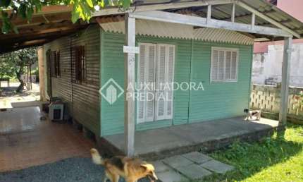 Casa em condomínio fechado com 2 quartos à venda na Rua Luiz Caetano Antinolfi, 148, Passo das Pedras, Porto Alegre, 453 m2 por R$ 250.000
