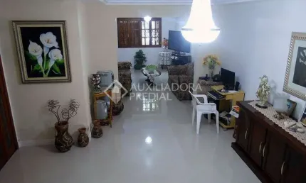 Casa em condomínio fechado com 3 quartos à venda na Rua Veador Porto, 700, Santana, Porto Alegre, 257 m2 por R$ 900.000